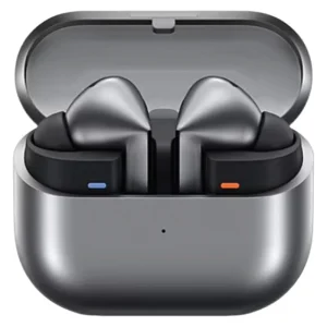هدفون بلوتوثی سامسونگ مدل Galaxy Buds3 Pro دارای نویز کنسلینگ فعال (ANC)، درگاه شارژ USB Type-C، شارژ بی سیم، با قابلیت اتصال به چند دستگاه، پشتیبانی از فرمان لمسی، پشتیبانی از دستیار صوتی، مقاوم در برابر آب